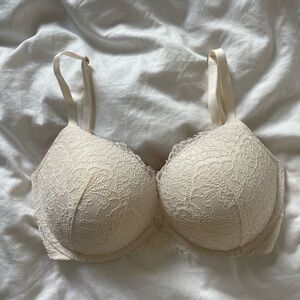 Dream Angel Victoria Secret Bra in White/Ivory
